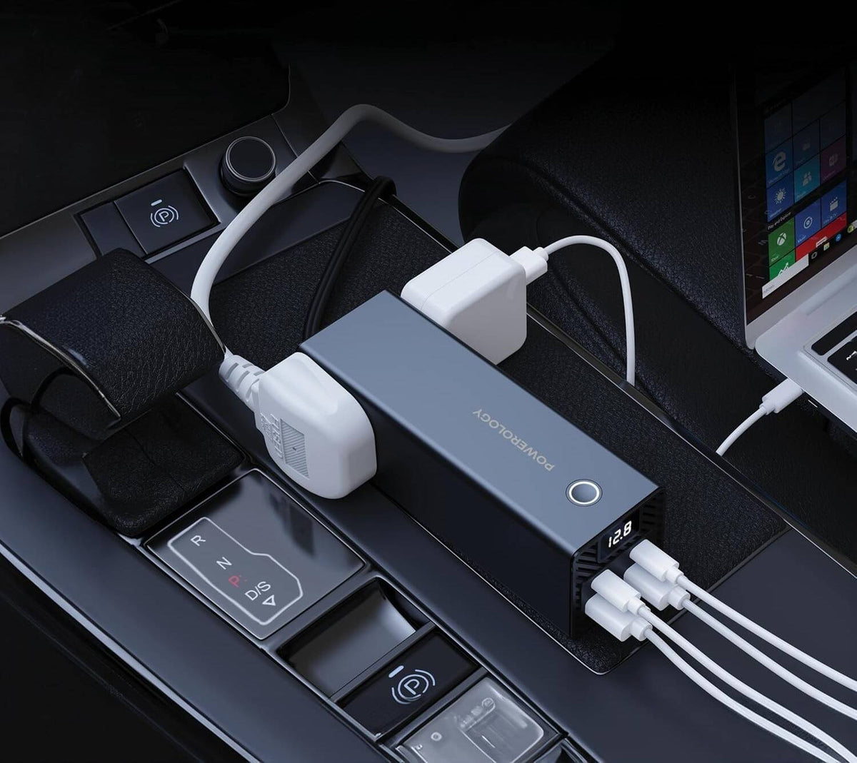 محول طاقة للسيارة من باورولوجي، 300 واط، 36 واط PD، 2 منفذ USB-C/ 2 منفذ USB-A/ 2 منفذ تيار متردد، طول الكابل 53 سم، شاشة عرض معلومات الطاقة، حماية مدمجة، شحن متزامن، شاحن للكمبيوتر المحمول - أسود