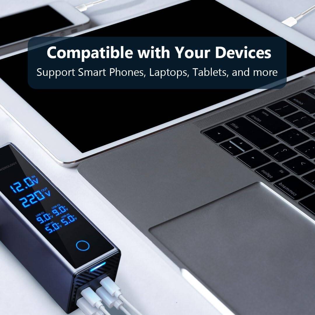 محول طاقة للسيارة من باورولوجي بقدرة 300 واط، منفذان للتيار المتردد، منفذان USB-C بتقنية الشحن السريع بقدرة 36 واط، منفذان USB-A بتقنية الشحن السريع بقدرة 30 واط، شاشة عرض لمراقبة الجهد، مخرج تيار متر
